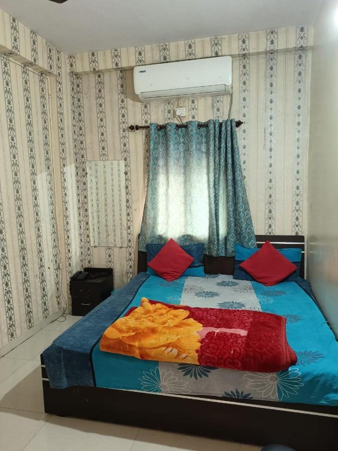 Hotel Mahati Indore Extérieur photo