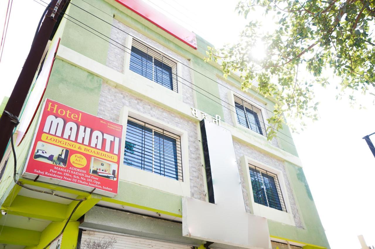 Hotel Mahati Indore Extérieur photo